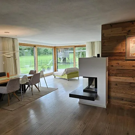 Ferienhaus Gartentraum Mit Eigenem Badeplatz Am Irrsee Tiefgraben